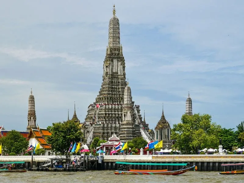 Paket Tour Indonesia Thailand, Harga Mulai 9 Jutaan!
