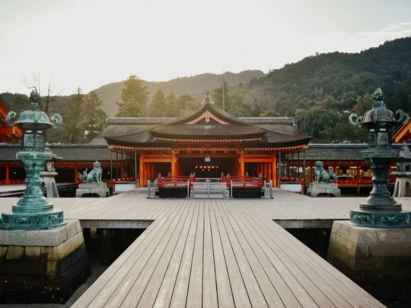 Paket Tour Jepang Hiroshima Miyajima, mulai 19 Jutaan!