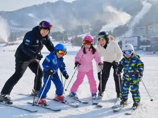 Sensasi Main Salju! Tour Korea Musim Dingin &amp; Winter Ski