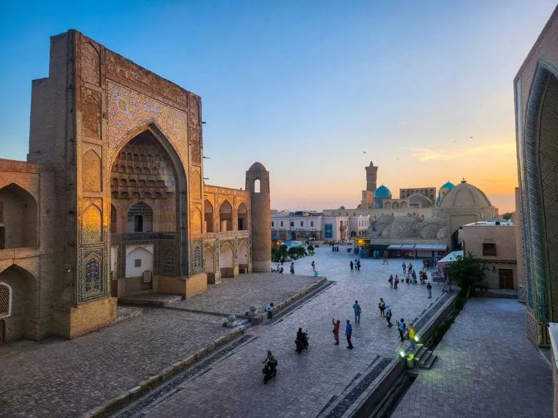 Paket Tour Lebaran Uzbekistan Kazakhstan 2026 Mulai 6 Juta