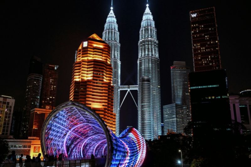 paket-tour-malaysia-1-hari_large.jpg