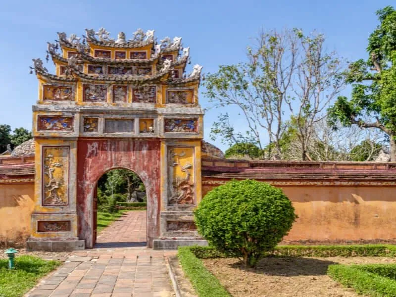 Paket Tour Ninh Binh Pasangan | Harga Spesial Trip Romantis!