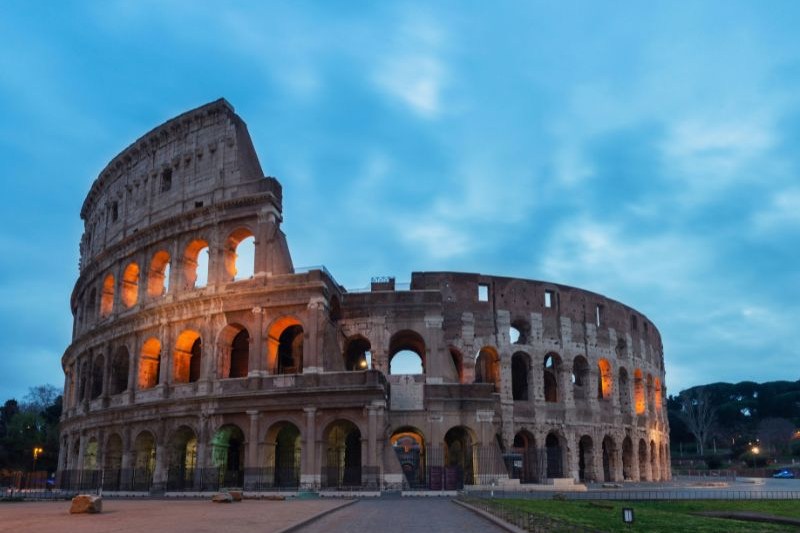 paket-tour-roma-italia_large.jpg