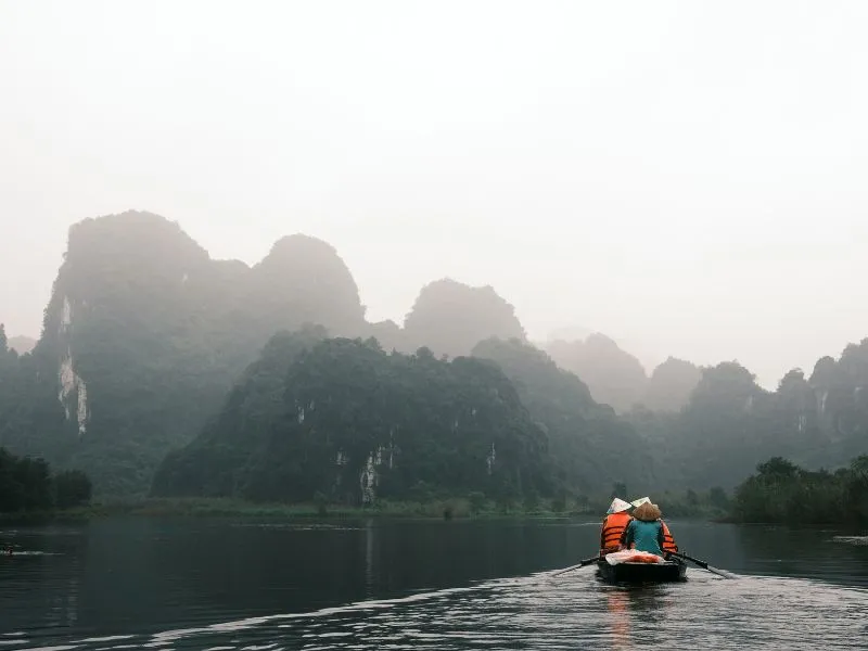 Paket Tour Vietnam Agen Resmi: Liburan Mudah Mulai 5 Jutaan!