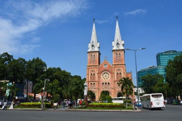 Paket Tour Vietnam Keluarga 7 Hari 6 Malam Mulai 10 Jutaan! - Callista