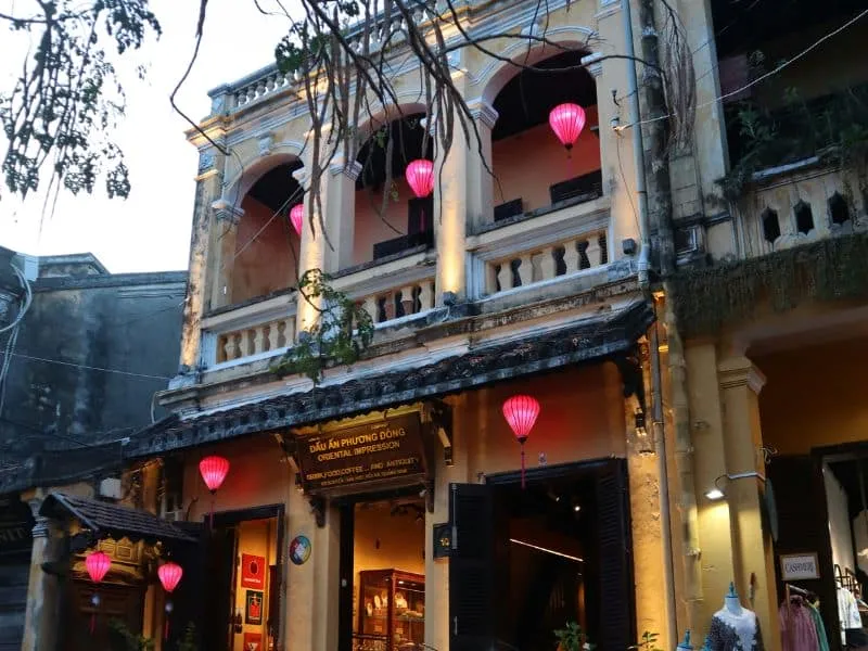 Paket Tour Vietnam Land Only mulai 5 Jutaan!