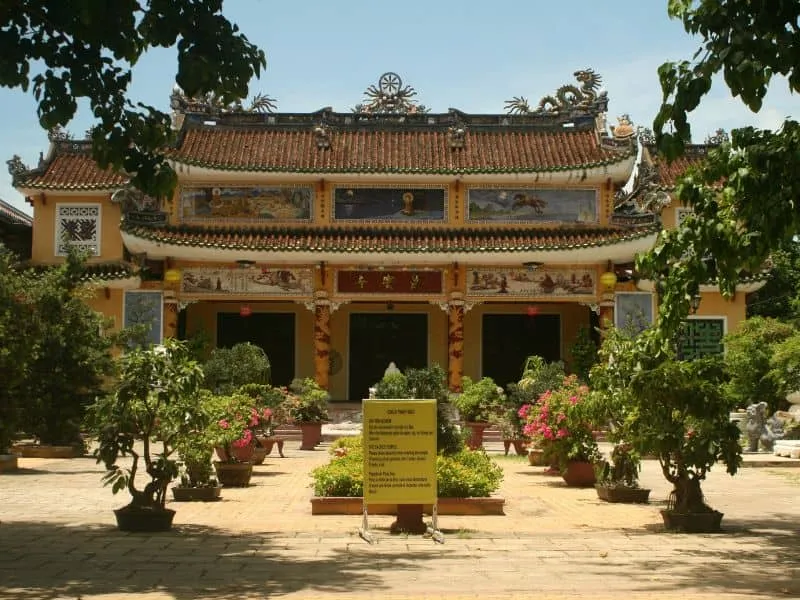 Paket Tour Vietnam Potongan Harga untuk Pelajar Mulai 11 Jutaan!