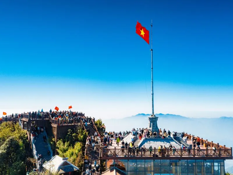 Paket Tour Vietnam Rekomendasi Agen 2025: Mulai 8 Jutaan!