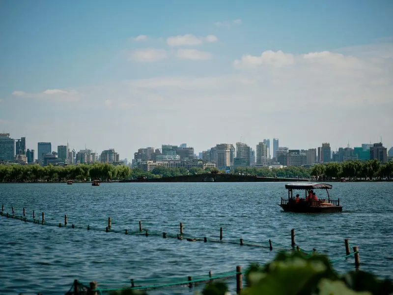 Paket Wisata Hangzhou Suzhou Mulai 10 Jt | Liburan Impian!