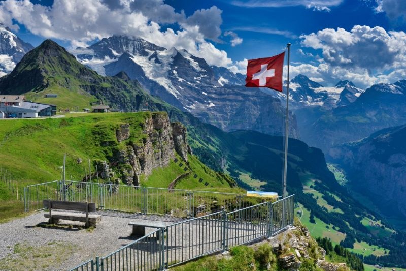 paket-wisata-swiss-10-hari_large.jpg