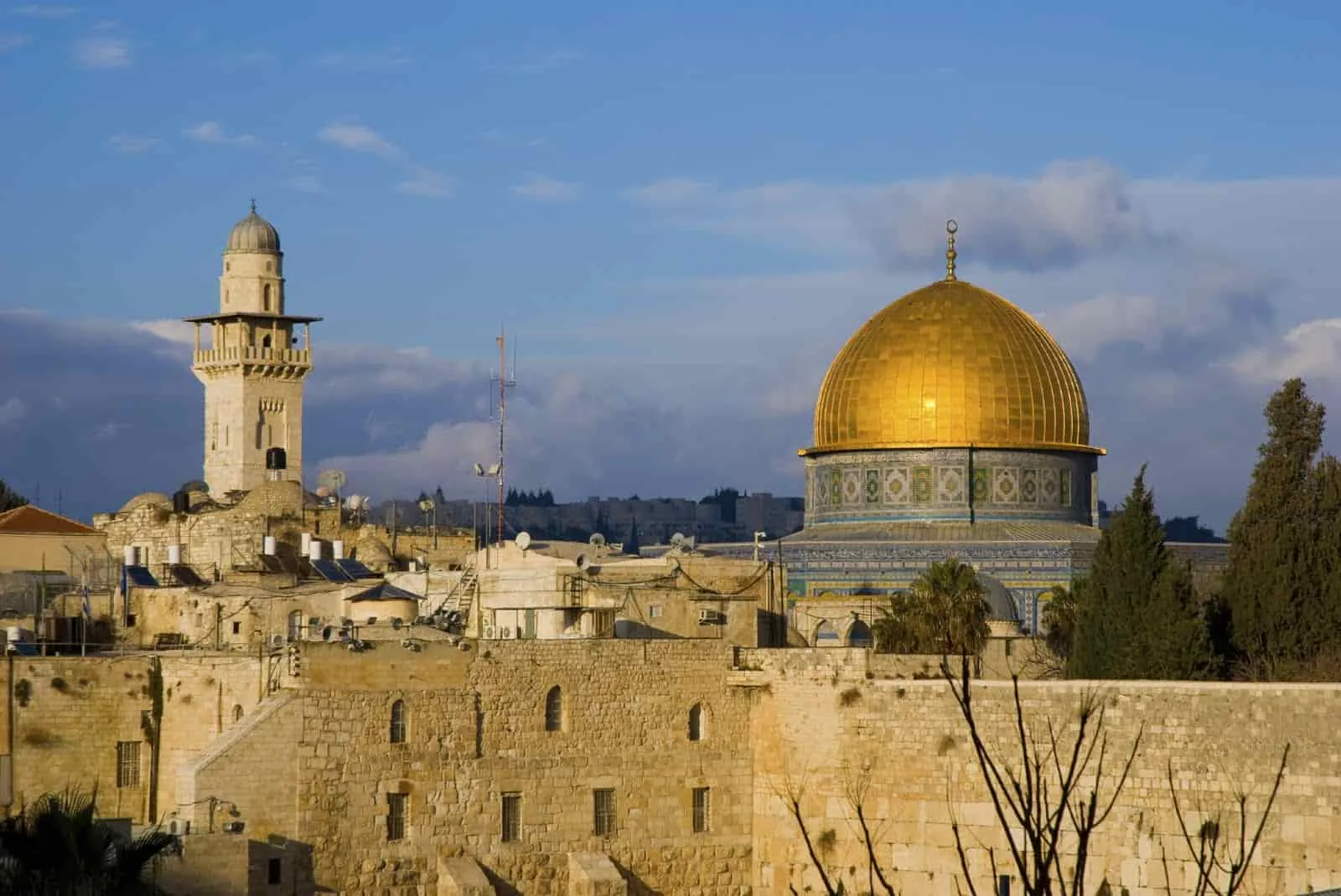 Perjalanan Spiritual: Petualangan Tour Holyland 2024 Yang Tak Terlupakan