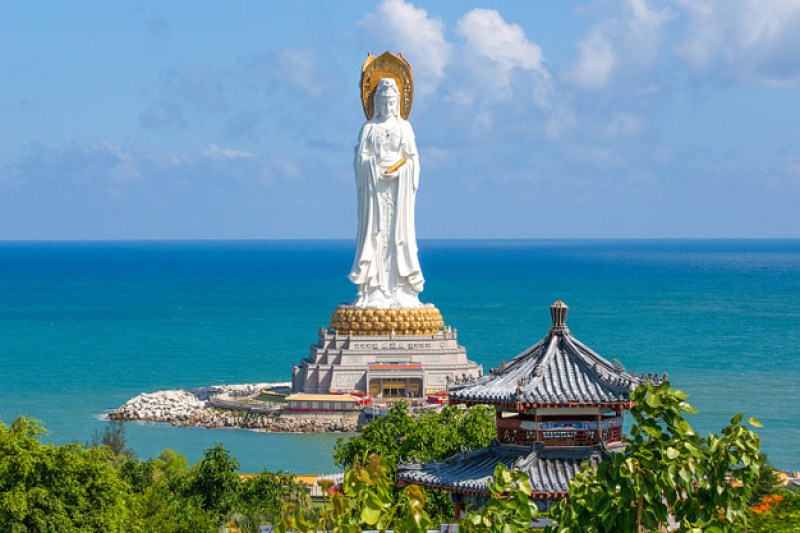 pesona-hainan-2024-petualangan-tropis-yang-tak-terlupakan_large.jpg