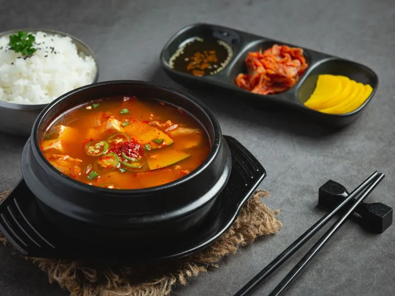 17 Restoran Halal di Busan Korea yang Wajib Dicoba