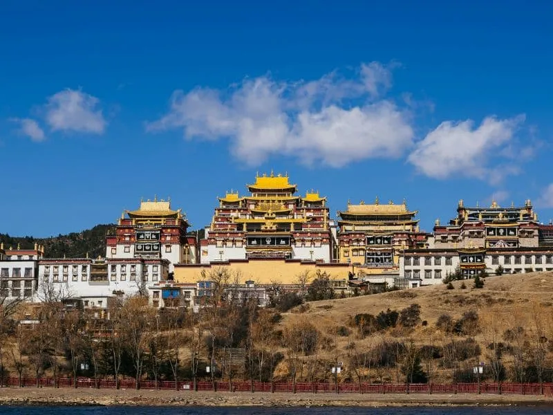 12 Pesona Shangri-La Yunnan di China