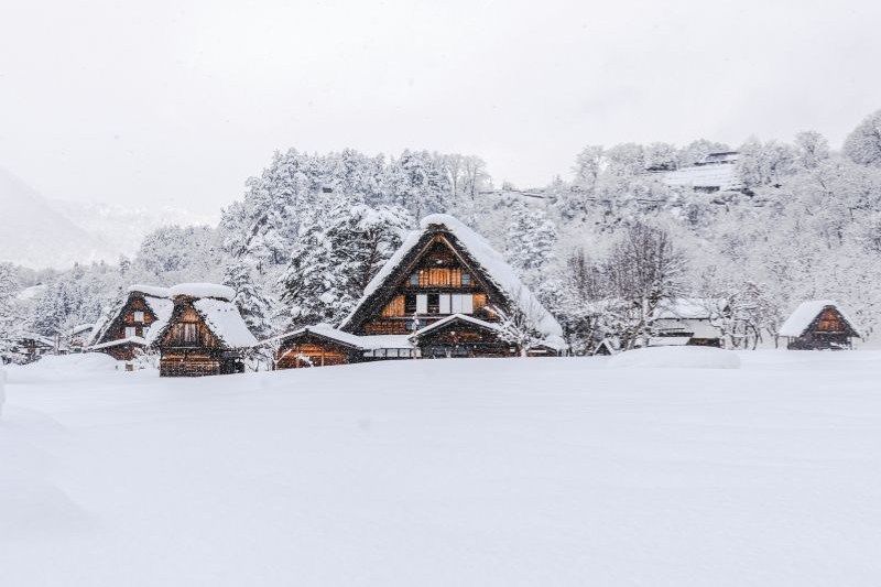 shirakawago-winter_large.jpg