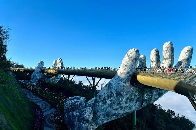 sun-world-ba-na-hills_large.jpg