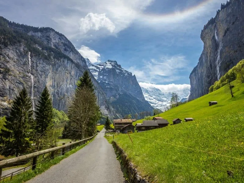 Swiss Tour Budget - Paket Wisata Mulai 27 Jutaan