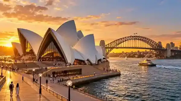 Sydney Opera House: Bisa Masuk ke Dalam? Ini Tour & Spot Foto Terbaik