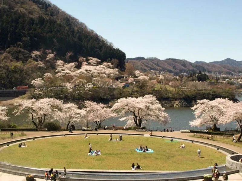 Tempat Wisata di Gifu Jepang: Destinasi di Takayama Old Town!