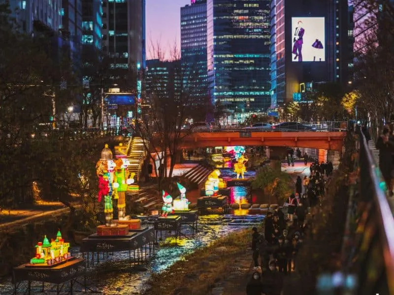 5 Rekomendasi Tempat Wisata Korea Malam Hari