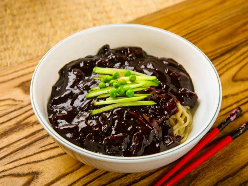 Tempat Wisata Korea yang Terkenal: Makanan Tradisional ini Wajib Dicoba!