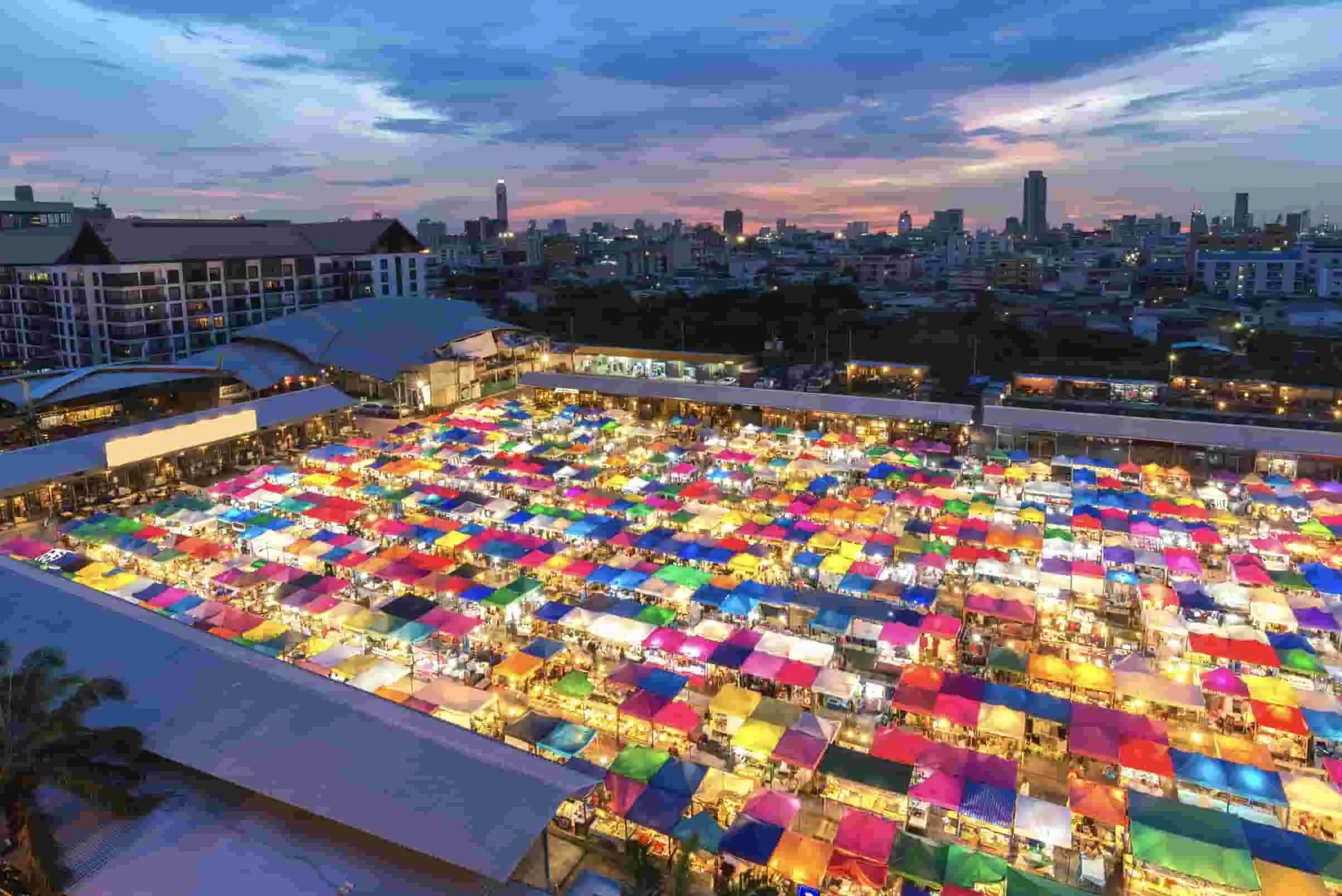 Tour Bangkok Phuket 2023: 4 Café Halal di Bangkok, Wajib Kesini!
