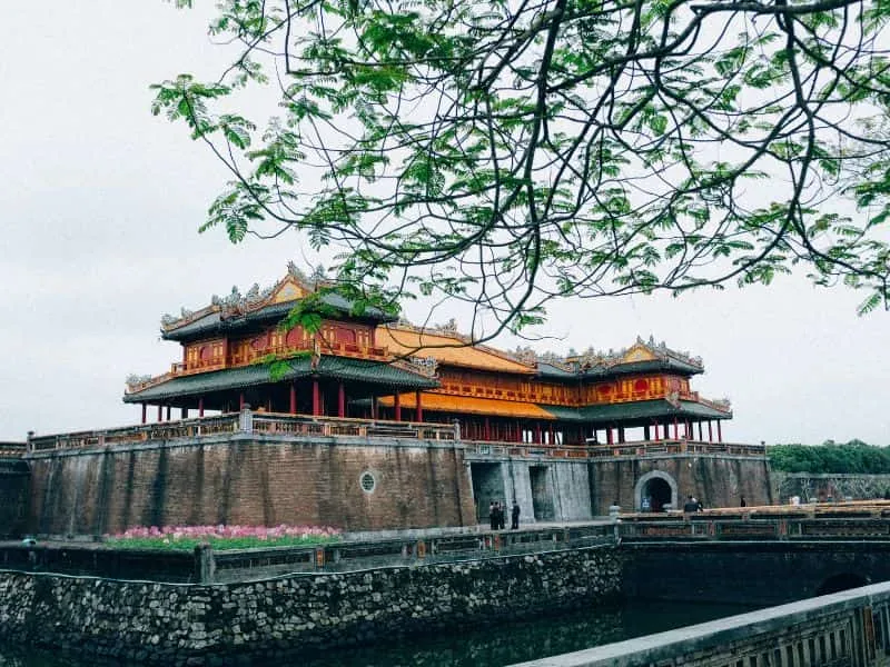 Tour Hue 2025: Explore Keindahan Kota Bersejarah di Vietnam Mulai 5 Jutaan!
