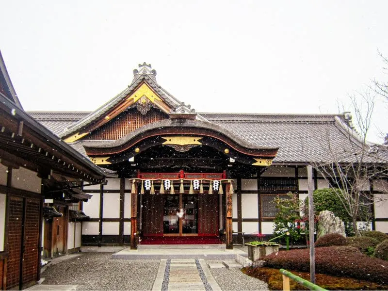 Tour Jepang Murah untuk Honeymoon: 7 Paket Romantis & Hemat!