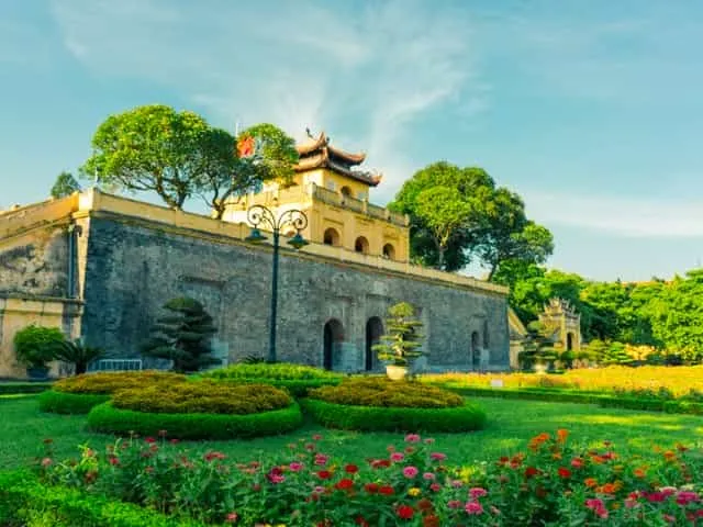 Tour Vietnam April 2024: Aktivitas Seru di Hanoi!