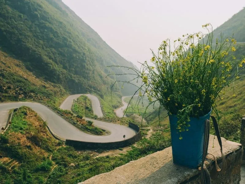 Tour Vietnam Backpacker Rute Hemat dan Lengkap Mulai 5 Jutaan!