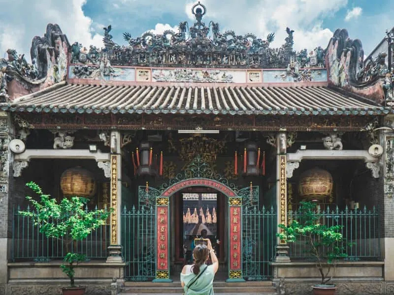 Tour ke Vietnam dari Jakarta 2026 - Mulai 9 Juta