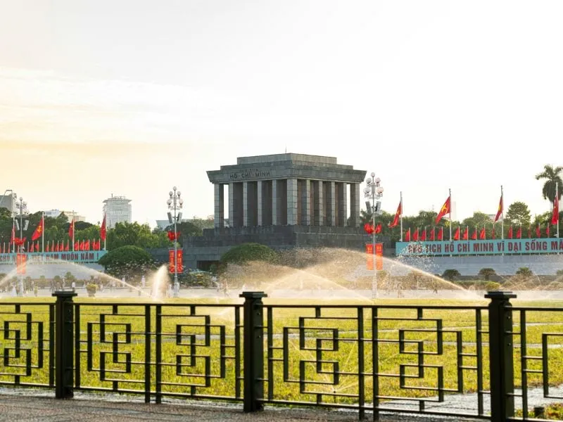 Tour Vietnam Maret 2025: Destinasi Hits & Baru Mulai 7 Jutaan!