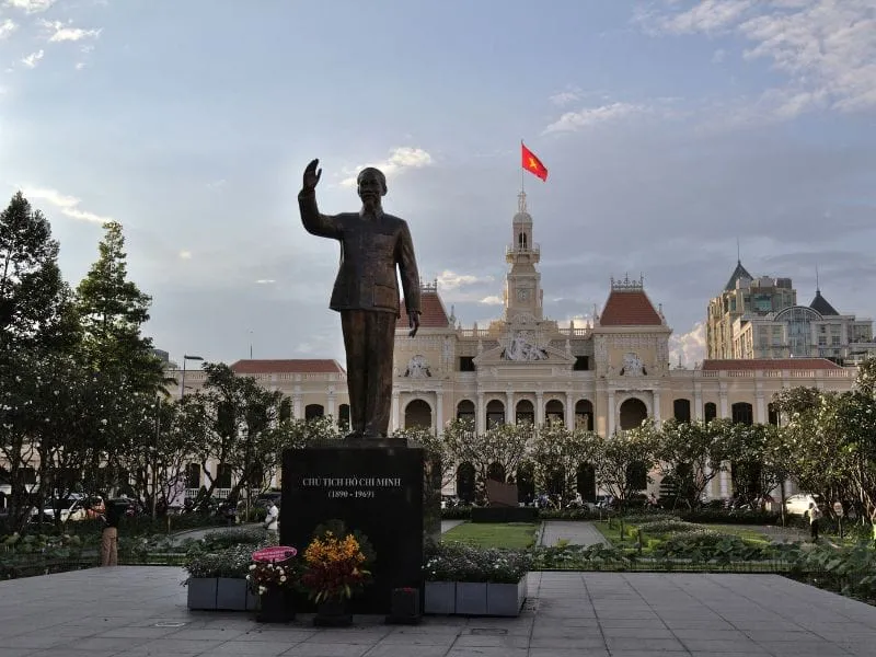 Tour Vietnam Murah 2025: Liburan Anti Boncos Mulai 5 Jutaan!