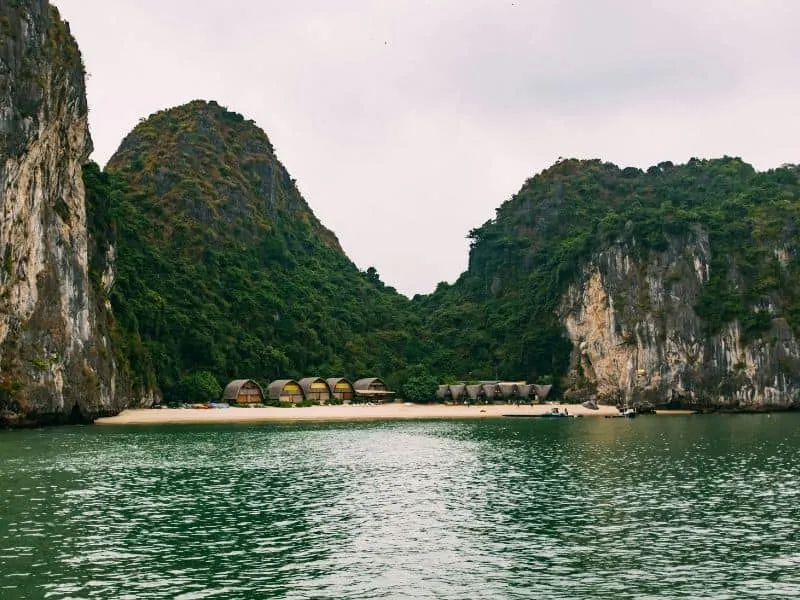 Tour Vietnam Ninh Binh Ha Long Bay Cat Ba Island: Mulai 8 Jutaan!