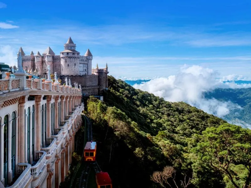 Private Tour Vietnam 2026 - Mulai 10 Juta
