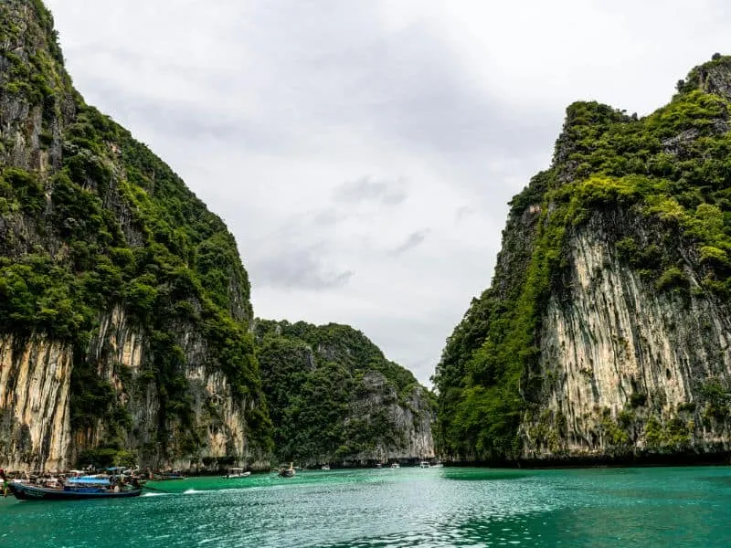 Tour Wisata Thailand Pulau Phi Phi, Booking Sekarang di Callista!