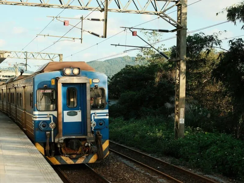 Transportasi Umum Vietnam: Panduan Keliling Kota