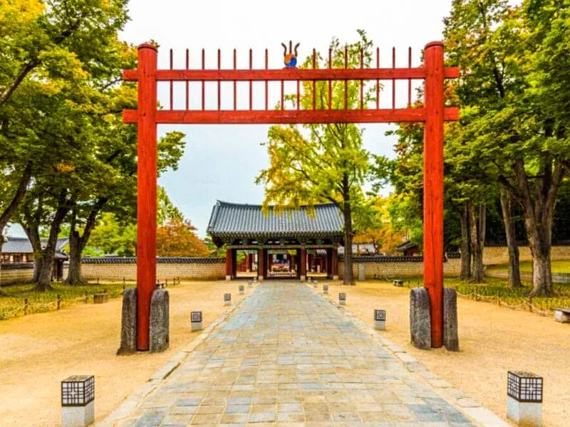 Travelling Korea: Tempat Wisata Populer di Jeonju, Lokasi Syuting Twenty Five Twenty One!