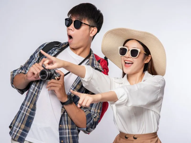 Paket Trip 3 Negara – Mulai 3 Jutaan!