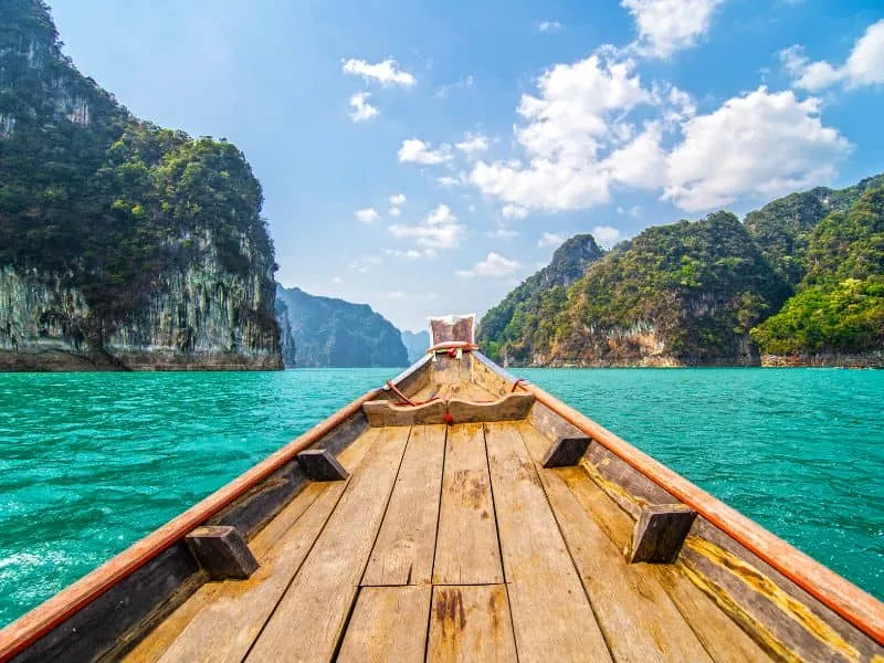 Vietnam Ha Long Bay Tour - Mulai 6 Juta!