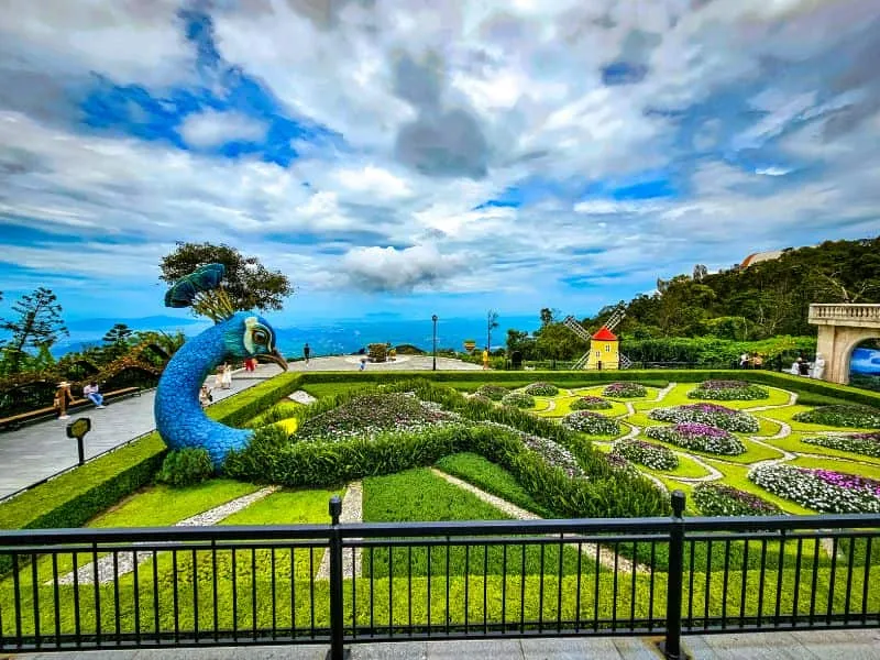Vietnam Travel Da Nang, Booking Sekarang, Harga Mulai 14Jt!