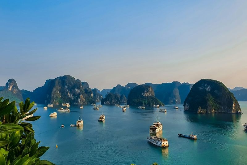 vietnam-travel-packages_large.jpg