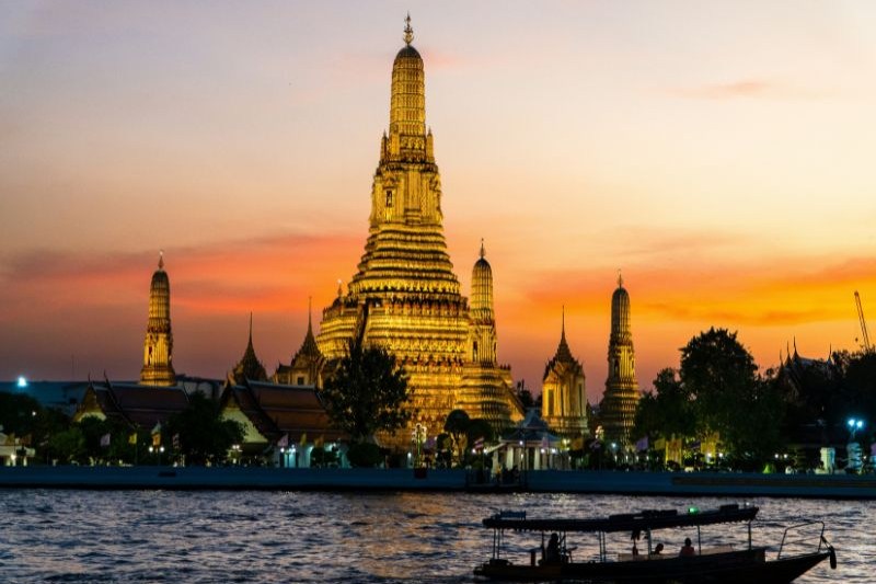 wat-arun-bangkok_large.jpg